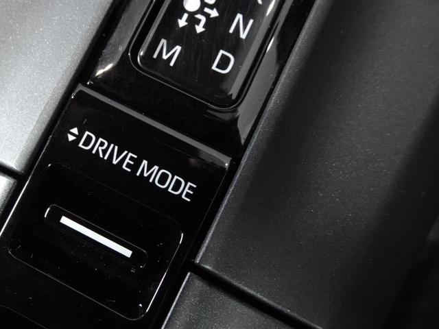 クラウンクロスオーバー ＲＳアドバンスド　ＧＲエアロパーツセット　ＧＲリアトランクスポイラー　ドライバーサポートパッケージ　リアサポートパッケージ　ムーンルーフ　寒冷地仕様　ＩＴＳコネクト　デジタルインナーミラー　パノラミックビューモニター（41枚目）