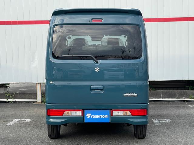 毎月第一・第三水曜日はレディスＤＡＹ！エンジンオイル交換が半額。是非、ご利用ください。