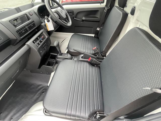 ハイゼットトラック スタンダード スマートアシスト スーパーUVカットガラス リヤコンビネーションランプ(LEDテール&ストップランプ) プリントレザーシート表皮 電動パワーステアリング マニュアルエアコン AM/FMラジオ(13枚目)