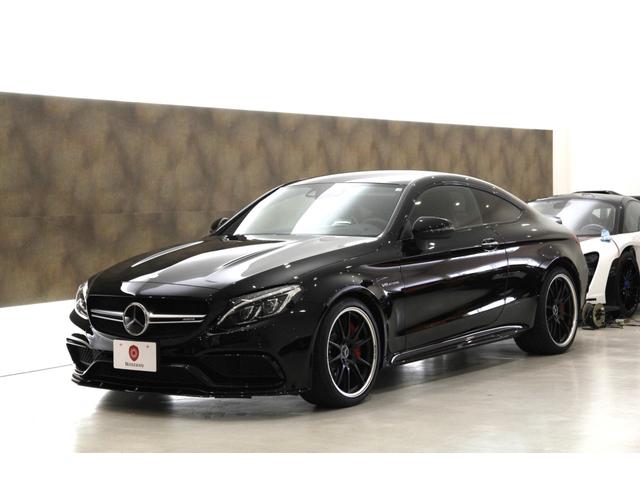 Ｃクラス Ｃ６３　Ｓクーペ　エディション１　正規Ｄ車　Ｃ６３ｓ　クーペ左Ｈ　エディション１　特別仕様車　ディーラー記録簿有　走行１．３万キロ　ブルメスター　イエローダイヤモンドステッチ　ＡＭＧレッドキャリパー　Ｆ１９／Ｒ２０インチＡＷ（2枚目）