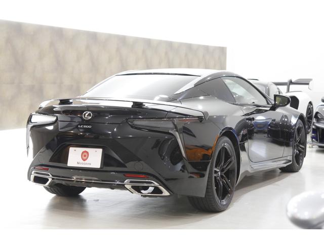 ＬＣ ＬＣ５００　アビエーション　カーボンルーフ専用カーボンリアスポイラー専用２１インチＡＷアルカンターラプロジェクションイルミワンオーナ（5枚目）