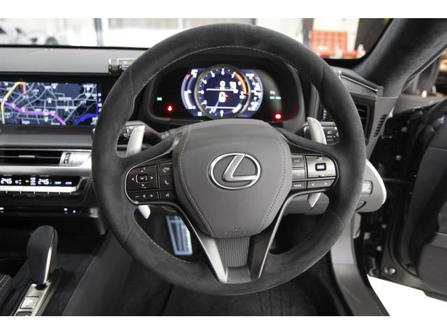 ＬＣ ＬＣ５００　アビエーション　カーボンルーフ専用カーボンリアスポイラー専用２１インチＡＷアルカンターラプロジェクションイルミワンオーナ（21枚目）