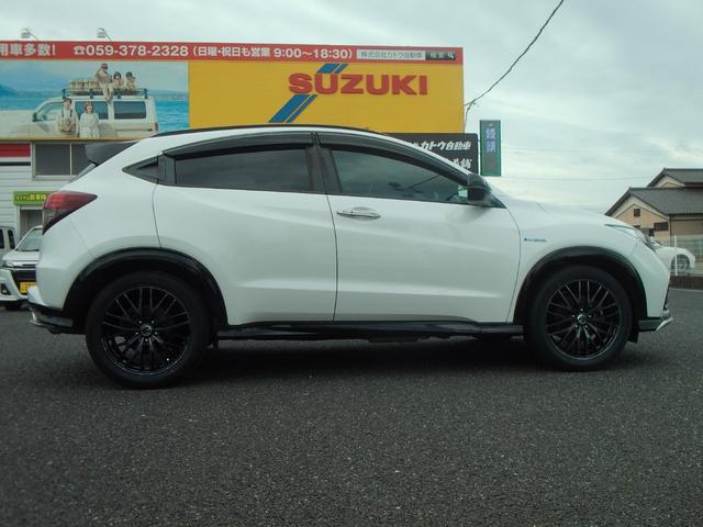 ヴェゼル ハイブリッド　モデューロＸ・ホンダセンシング　ホンダ純正ナビ　ＥＴＣ　前後ドライブレコーダー　クルーズコントロール　ホンダセンシング　運転席＆助手席シートヒーター　バックモニター　禁煙車　ワンオーナー　ＬＥＤヘッド＆フォグライト　オートライト（4枚目）