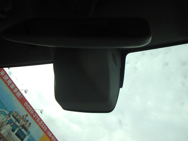 エブリイ ジョイン ストラーダナビ 両側スライドドア ハイルーフ パワーウィンドウ リアヒーター オーバーヘッドシェルフ 禁煙車 ワンオーナー ハロゲンヘッドライト SRSエアバック レーダーブレーキサポート(11枚目)