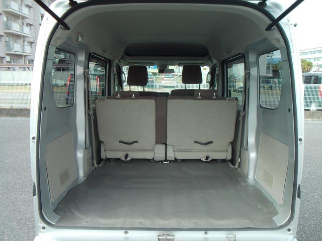 エブリイ ジョイン ストラーダナビ 両側スライドドア ハイルーフ パワーウィンドウ リアヒーター オーバーヘッドシェルフ 禁煙車 ワンオーナー ハロゲンヘッドライト SRSエアバック レーダーブレーキサポート(17枚目)