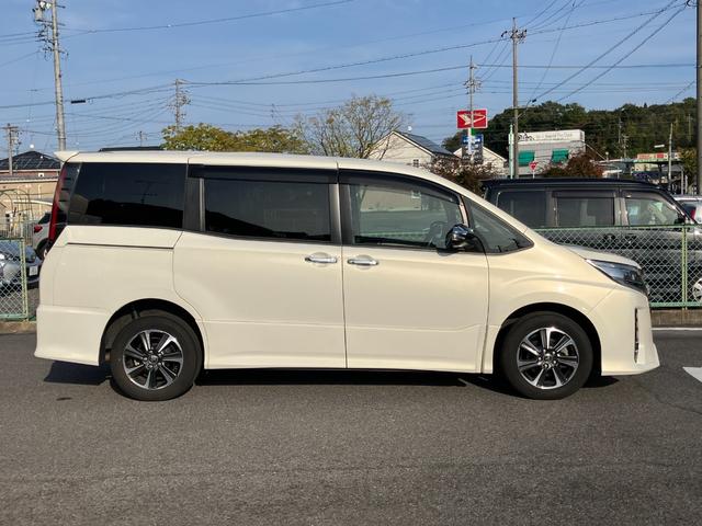 ノア Si ダブルバイビーIII(5枚目)