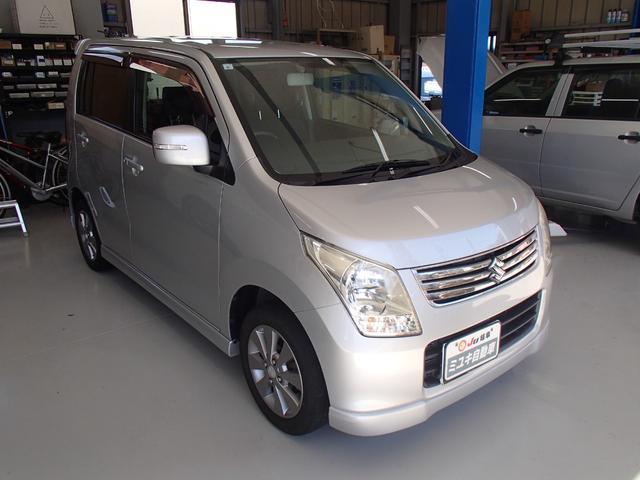 ワゴンR リミテッド 純正ディスチャージヘッドランプ・プッシュスタート・スマートキー・純正エアロ・バックカメラ・バックモニター付きCDプレーヤー・純正アルミホイール(2枚目)