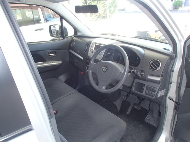 ワゴンR リミテッド 純正ディスチャージヘッドランプ・プッシュスタート・スマートキー・純正エアロ・バックカメラ・バックモニター付きCDプレーヤー・純正アルミホイール(7枚目)