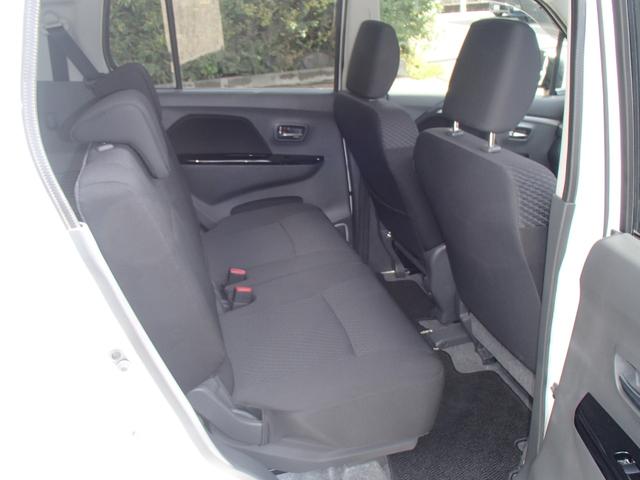 ワゴンＲスティングレー Ｘ　純正ディスチャージヘッドランプ・フォグランプ・純正アルミホイール・純正エアロ・プッシュスタート・スマートキー・両席エアバッグ・アイドリングストップ・エレクトロニックスタビリティプログラム装着車（13枚目）