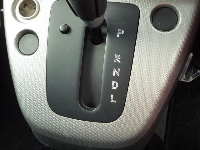 ステラ カスタムＲリミテッド　４ＷＤ　・スタッドレスタイヤ・車検９年３月・ナビ・テレビ・ＥＴＣ・ＨＩＤ・Ｂｌｕｅｔｏｏｔｈオーディオ・禁煙車・純正アルミホイール・フルエアロ・ＯＢＤＩＩ機関診断済み・記録簿・取説（14枚目）