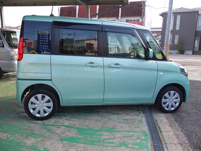 スペーシア Ｘ　アイドリングストップ　バックカメラ　スマートキー　プッシュスタート　スライドドア　ヘッドライトレベライザー　ＡＢＳ　助手席側エアバック　運転席エアバック（4枚目）