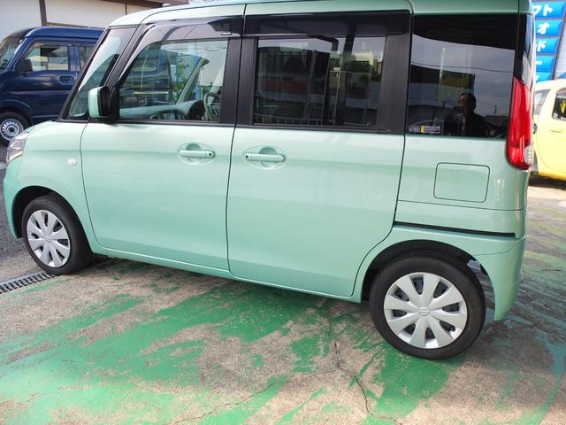 スペーシア Ｘ　アイドリングストップ　バックカメラ　スマートキー　プッシュスタート　スライドドア　ヘッドライトレベライザー　ＡＢＳ　助手席側エアバック　運転席エアバック（5枚目）