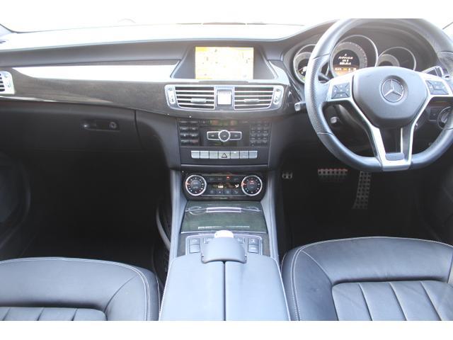 CLS350ブルーエフィシェンシAMGスポーツパケジ ワンオーナー ディーラー記録簿完備 AMG63エンブレム サンルーフ 黒革 シートヒーター 純ナビ地デジBカメラ ETC 取説 新車保証書 記録簿 スペアキー(14枚目)
