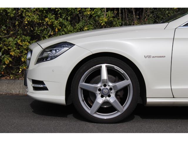 CLS350ブルーエフィシェンシAMGスポーツパケジ ワンオーナー ディーラー記録簿完備 AMG63エンブレム サンルーフ 黒革 シートヒーター 純ナビ地デジBカメラ ETC 取説 新車保証書 記録簿 スペアキー(21枚目)