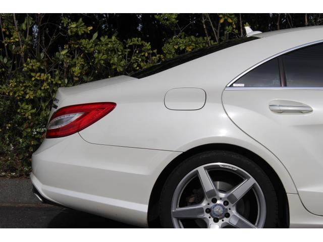 CLS350ブルーエフィシェンシAMGスポーツパケジ ワンオーナー ディーラー記録簿完備 AMG63エンブレム サンルーフ 黒革 シートヒーター 純ナビ地デジBカメラ ETC 取説 新車保証書 記録簿 スペアキー(25枚目)