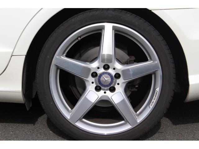 CLS350ブルーエフィシェンシAMGスポーツパケジ ワンオーナー ディーラー記録簿完備 AMG63エンブレム サンルーフ 黒革 シートヒーター 純ナビ地デジBカメラ ETC 取説 新車保証書 記録簿 スペアキー(30枚目)