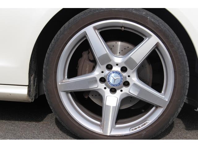 CLS350ブルーエフィシェンシAMGスポーツパケジ ワンオーナー ディーラー記録簿完備 AMG63エンブレム サンルーフ 黒革 シートヒーター 純ナビ地デジBカメラ ETC 取説 新車保証書 記録簿 スペアキー(32枚目)