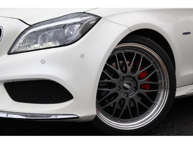 ＣＬＳ２２０ｄ　ＡＭＧライン　下取直販　新品パナメリカーナグリル　社外２０インチアルミ赤キャリパー　マフラーカッター　リアスポ＆ガラススポイラー　ＳＲ　純ナビ地デジＢカメラＢｌｕｅｔｏｏｔｈ　ＥＴＣ　黒革　シートヒータースペアキー(68枚目)