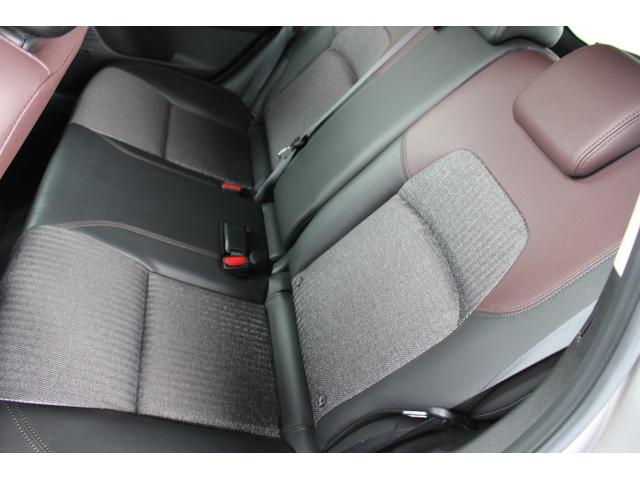 オーラ Ｇ　当社下取り直売車両！！プロパイロット　ブラインドスポットモニター　全方位カメラ　デジタルインナーミラー　クリアランスソナー　ＬＥＤヘッドライト　置くだけ充電　ＨＤＭＩ　ＥＴＣ　ドラレコ　スペアキー（16枚目）