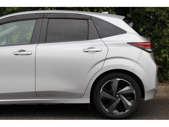 オーラ Ｇ　当社下取り直売車両！！プロパイロット　ブラインドスポットモニター　全方位カメラ　デジタルインナーミラー　クリアランスソナー　ＬＥＤヘッドライト　置くだけ充電　ＨＤＭＩ　ＥＴＣ　ドラレコ　スペアキー（23枚目）