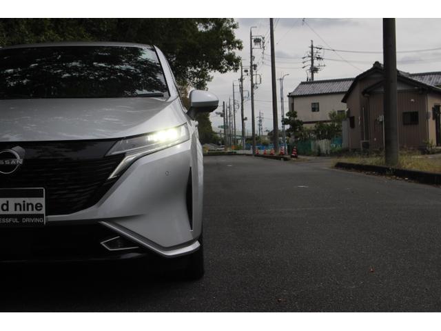 オーラ Ｇ　当社下取り直売車両！！プロパイロット　ブラインドスポットモニター　全方位カメラ　デジタルインナーミラー　クリアランスソナー　ＬＥＤヘッドライト　置くだけ充電　ＨＤＭＩ　ＥＴＣ　ドラレコ　スペアキー（32枚目）