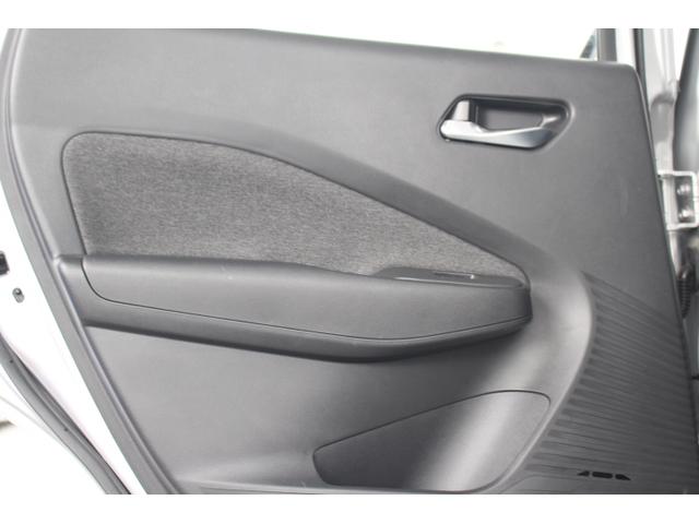 オーラ Ｇ　当社下取り直売車両！！プロパイロット　ブラインドスポットモニター　全方位カメラ　デジタルインナーミラー　クリアランスソナー　ＬＥＤヘッドライト　置くだけ充電　ＨＤＭＩ　ＥＴＣ　ドラレコ　スペアキー（48枚目）