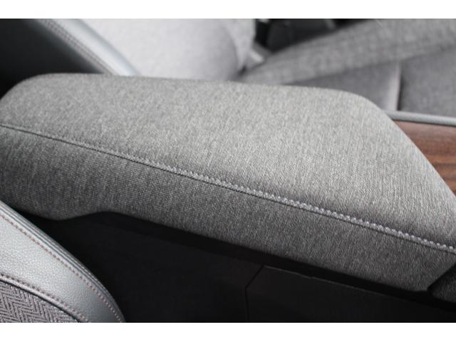 オーラ Ｇ　当社下取り直売車両！！プロパイロット　ブラインドスポットモニター　全方位カメラ　デジタルインナーミラー　クリアランスソナー　ＬＥＤヘッドライト　置くだけ充電　ＨＤＭＩ　ＥＴＣ　ドラレコ　スペアキー（66枚目）