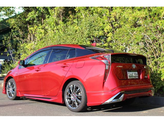 プリウス Sツーリングセレクション 当社買取直売車輛 E-Four 4WD 社外フルエアロ Panasonic10インチナビ ネット動画視聴 Bluetooth バックカメラ ETC 17インチ社外AW シートヒーター(5枚目)