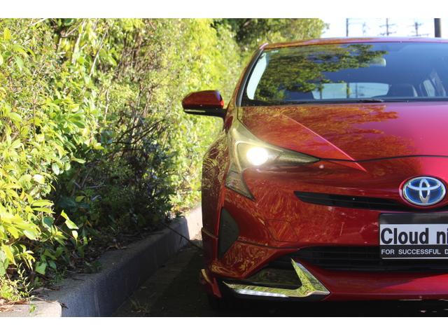 プリウス Sツーリングセレクション 当社買取直売車輛 E-Four 4WD 社外フルエアロ Panasonic10インチナビ ネット動画視聴 Bluetooth バックカメラ ETC 17インチ社外AW シートヒーター(11枚目)