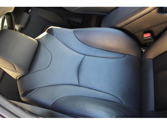 プリウス Sツーリングセレクション 当社買取直売車輛 E-Four 4WD 社外フルエアロ Panasonic10インチナビ ネット動画視聴 Bluetooth バックカメラ ETC 17インチ社外AW シートヒーター(16枚目)