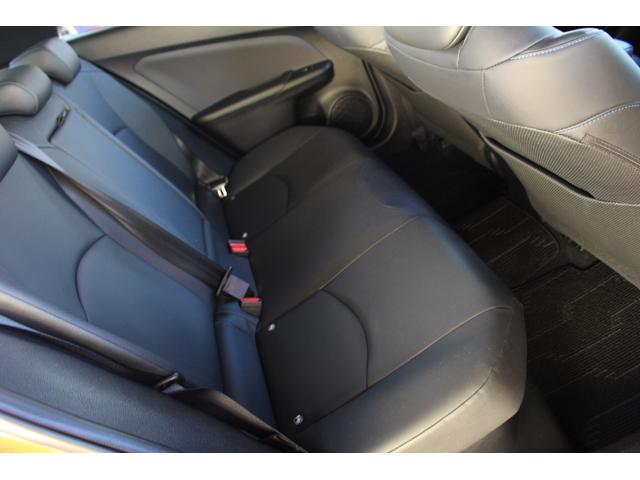 プリウス Sツーリングセレクション 当社買取直売車輛 E-Four 4WD 社外フルエアロ Panasonic10インチナビ ネット動画視聴 Bluetooth バックカメラ ETC 17インチ社外AW シートヒーター(28枚目)