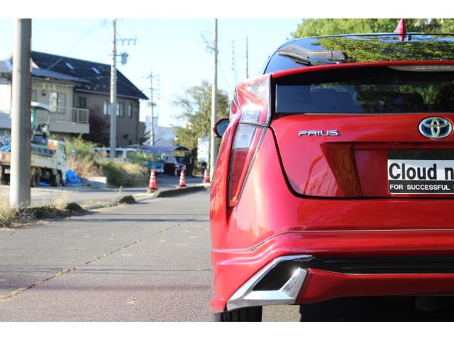 プリウス Sツーリングセレクション 当社買取直売車輛 E-Four 4WD 社外フルエアロ Panasonic10インチナビ ネット動画視聴 Bluetooth バックカメラ ETC 17インチ社外AW シートヒーター(32枚目)