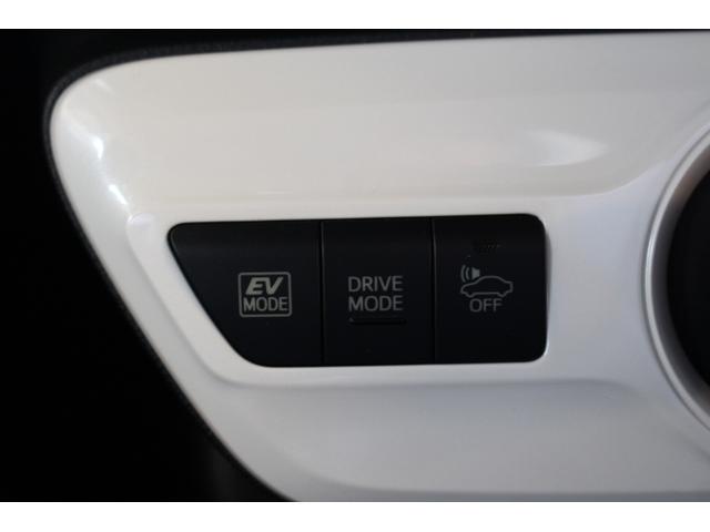 プリウス Sツーリングセレクション 当社買取直売車輛 E-Four 4WD 社外フルエアロ Panasonic10インチナビ ネット動画視聴 Bluetooth バックカメラ ETC 17インチ社外AW シートヒーター(47枚目)