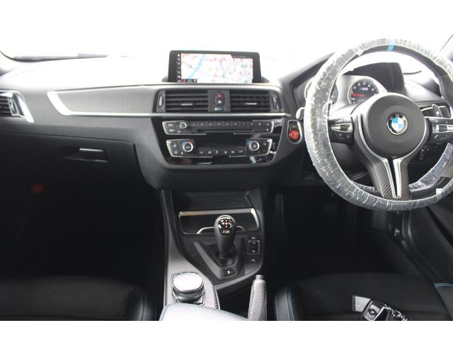 Ｍ２ コンペティション　Ｅｉｂａｃｈ製ダウンサス　Ｍパフォーマンスステアリング＆１９ＡＷ　Ｍスポーツシート　コンペティションＭミラー　カーボンインテリア　ＨａｒｍａｎＫａｒｄｏｎスピーカー　ＥＴＣ　クルコン　バックモニター（8枚目）