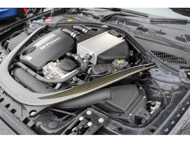Ｍ２ コンペティション　Ｅｉｂａｃｈ製ダウンサス　Ｍパフォーマンスステアリング＆１９ＡＷ　Ｍスポーツシート　コンペティションＭミラー　カーボンインテリア　ＨａｒｍａｎＫａｒｄｏｎスピーカー　ＥＴＣ　クルコン　バックモニター（28枚目）