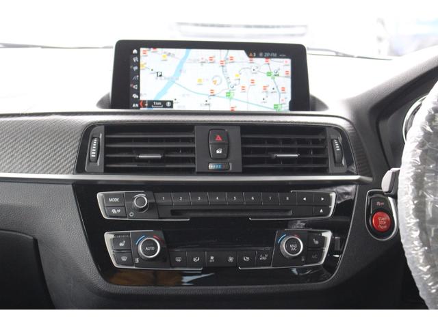 Ｍ２ コンペティション　Ｅｉｂａｃｈ製ダウンサス　Ｍパフォーマンスステアリング＆１９ＡＷ　Ｍスポーツシート　コンペティションＭミラー　カーボンインテリア　ＨａｒｍａｎＫａｒｄｏｎスピーカー　ＥＴＣ　クルコン　バックモニター（42枚目）