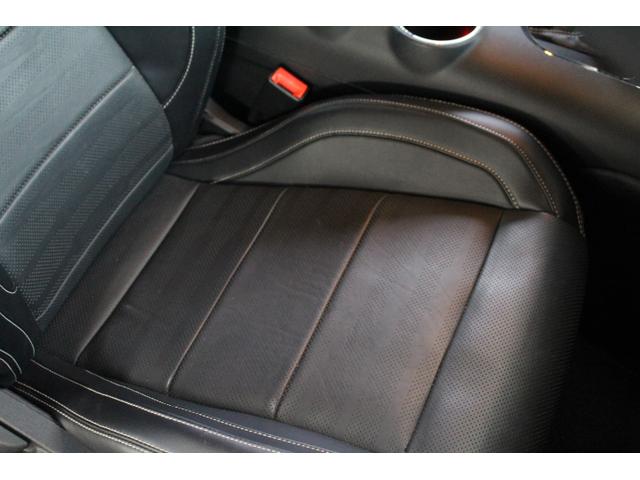 マスタング 50イヤーズ エディション ワンオーナー ディーラー記録簿(H28.29.30.R1.2.3.4.5.7)50周年記念エンブレム 19AW シートヒーター シートクーラー 前方ドラレコ バックカメラ ETC Bluetooth(16枚目)