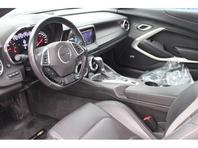 【ご納車】　当店ではお車をご購入後、納車までに外装鏡面磨きと内装クリーニングをサービスにて施工させていただきます！またオプションなどももちろんございますので是非お気軽にご相談ください！