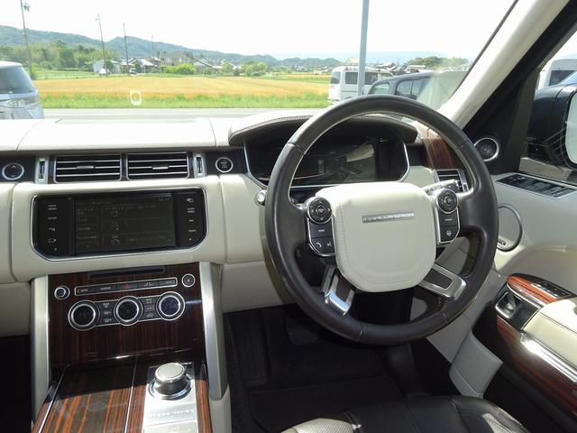 5.0 V8 スーパーチャージド ヴォーグ 4WD(16枚目)
