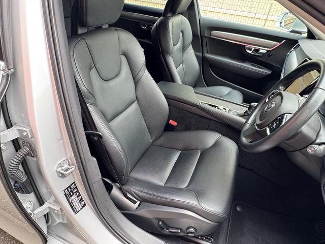 Ｖ９０ Ｔ５　モメンタム　レザーシート　全方位カメラ　ルーフレール　レーダークルーズコントロール　クリアランスソナー　レーンキープアシスト　ブラインドスポットモニター　オートハイビーム（40枚目）