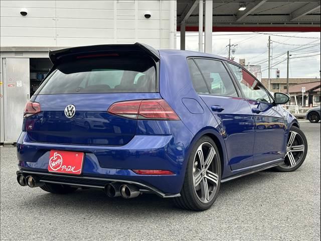 ゴルフＲ Ｇｏｌｆ　Ｒ　ＲＨＤ　ＲＥＭＵＳマフラー　エナペタル車高調　シートヒーター　パワーシート　メモリーシート　Ｂｌｕｅｔｏｏｔｈ接続可　黒革シート　レーダークルーズコントロール　レーンキープアシスト　ブラインドスポットモニター（7枚目）