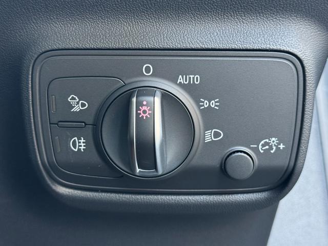 TTクーペ 1.8TFSI Sラインパッケージ マトリクスLEDヘッドライト バックカメラ ハーフレザーシート クルーズコントロール ETC ターボ アイドリングストップ Bluetooth接続可 フルセグTV スマートキー クリアナンスソナー(73枚目)