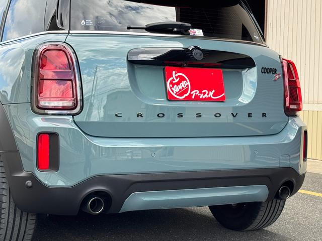 MINI クーパーSD クロスオーバー オール4 ルーフレール シートヒーター リアビューカメラ 純正ナビ パワーバックドア ブラウンレザーシート スマートキー ETC LEDヘッドライト 純正18インチアルミホイール ルーフレール(26枚目)