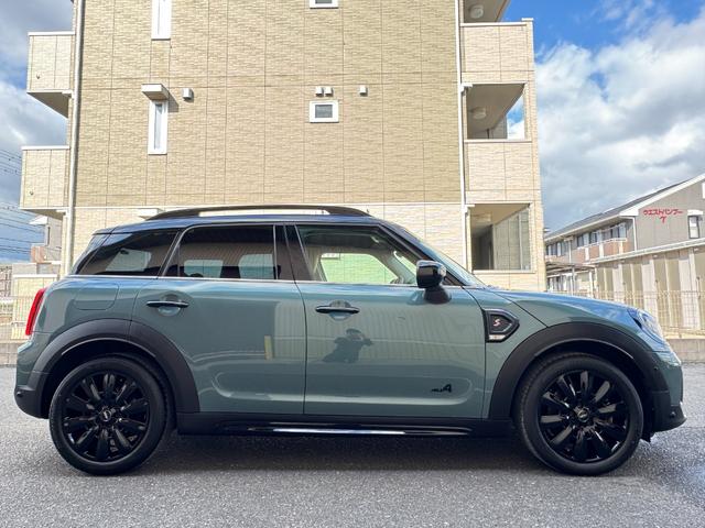 MINI クーパーSD クロスオーバー オール4 ルーフレール シートヒーター リアビューカメラ 純正ナビ パワーバックドア ブラウンレザーシート スマートキー ETC LEDヘッドライト 純正18インチアルミホイール ルーフレール(36枚目)