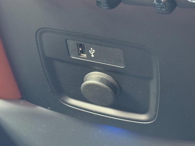 MINI クーパーSD クロスオーバー オール4 ルーフレール シートヒーター リアビューカメラ 純正ナビ パワーバックドア ブラウンレザーシート スマートキー ETC LEDヘッドライト 純正18インチアルミホイール ルーフレール(68枚目)