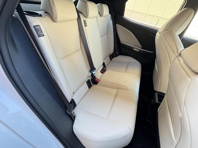 LBX LBX MORIZO RR “Bespoke Build” 100台限定車 イエローキャリパー 寒冷地仕様 プリクラッシュセーフティ パワーバックドア LEDヘッドライト 純正19インチアルミホイール ブラインドスポットモニター 禁煙車 クリアランスソナー(31枚目)