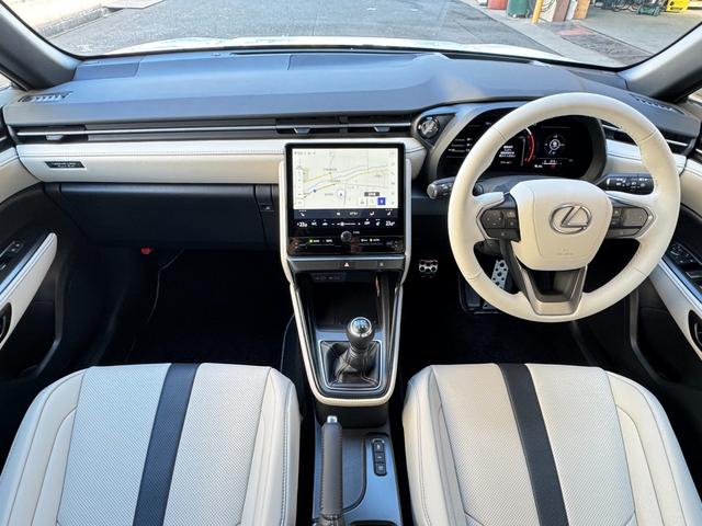 LBX LBX MORIZO RR “Bespoke Build” 100台限定車 イエローキャリパー 寒冷地仕様 プリクラッシュセーフティ パワーバックドア LEDヘッドライト 純正19インチアルミホイール ブラインドスポットモニター 禁煙車 クリアランスソナー(50枚目)