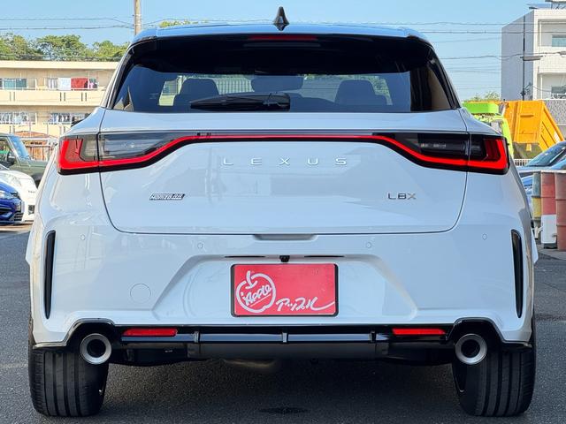 LBX LBX MORIZO RR “Bespoke Build” 100台限定車 イエローキャリパー 寒冷地仕様 プリクラッシュセーフティ パワーバックドア LEDヘッドライト 純正19インチアルミホイール ブラインドスポットモニター 禁煙車 クリアランスソナー(70枚目)