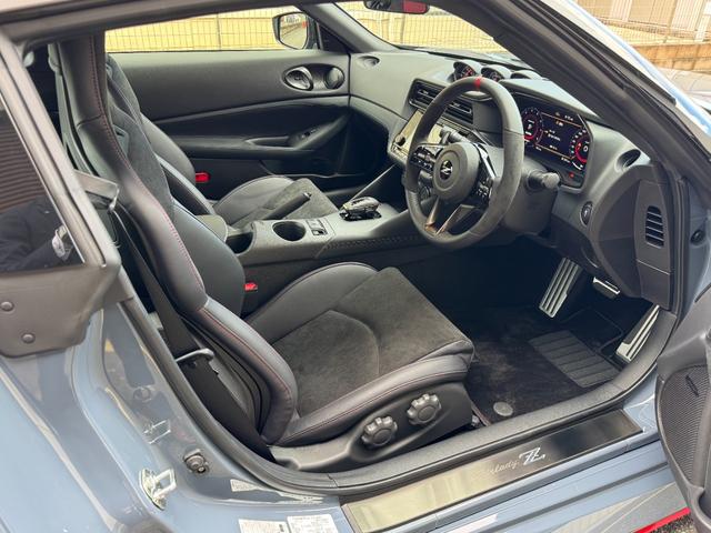 フェアレディＺ フェアレディＺ　ＮＩＳＭＯ　後期型　ＢＯＳＥサウンドシステム　ＲＥＣＡＲＯ製コンビシート　純正ＲＡＹＳ鍛造１９インチアルミホイール　純正ナビ　フルセグＴＶ　ＬＥＤヘッドライト　レーダークルーズ　車線逸脱警報　ＥＴＣ２．０（24枚目）