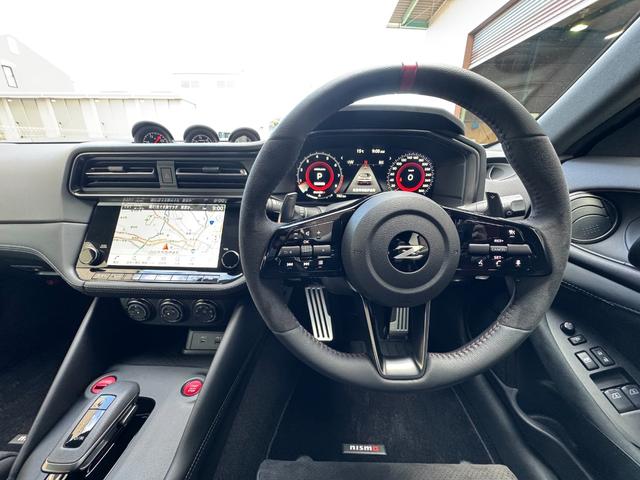 フェアレディＺ フェアレディＺ　ＮＩＳＭＯ　後期型　ＢＯＳＥサウンドシステム　ＲＥＣＡＲＯ製コンビシート　純正ＲＡＹＳ鍛造１９インチアルミホイール　純正ナビ　フルセグＴＶ　ＬＥＤヘッドライト　レーダークルーズ　車線逸脱警報　ＥＴＣ２．０（40枚目）